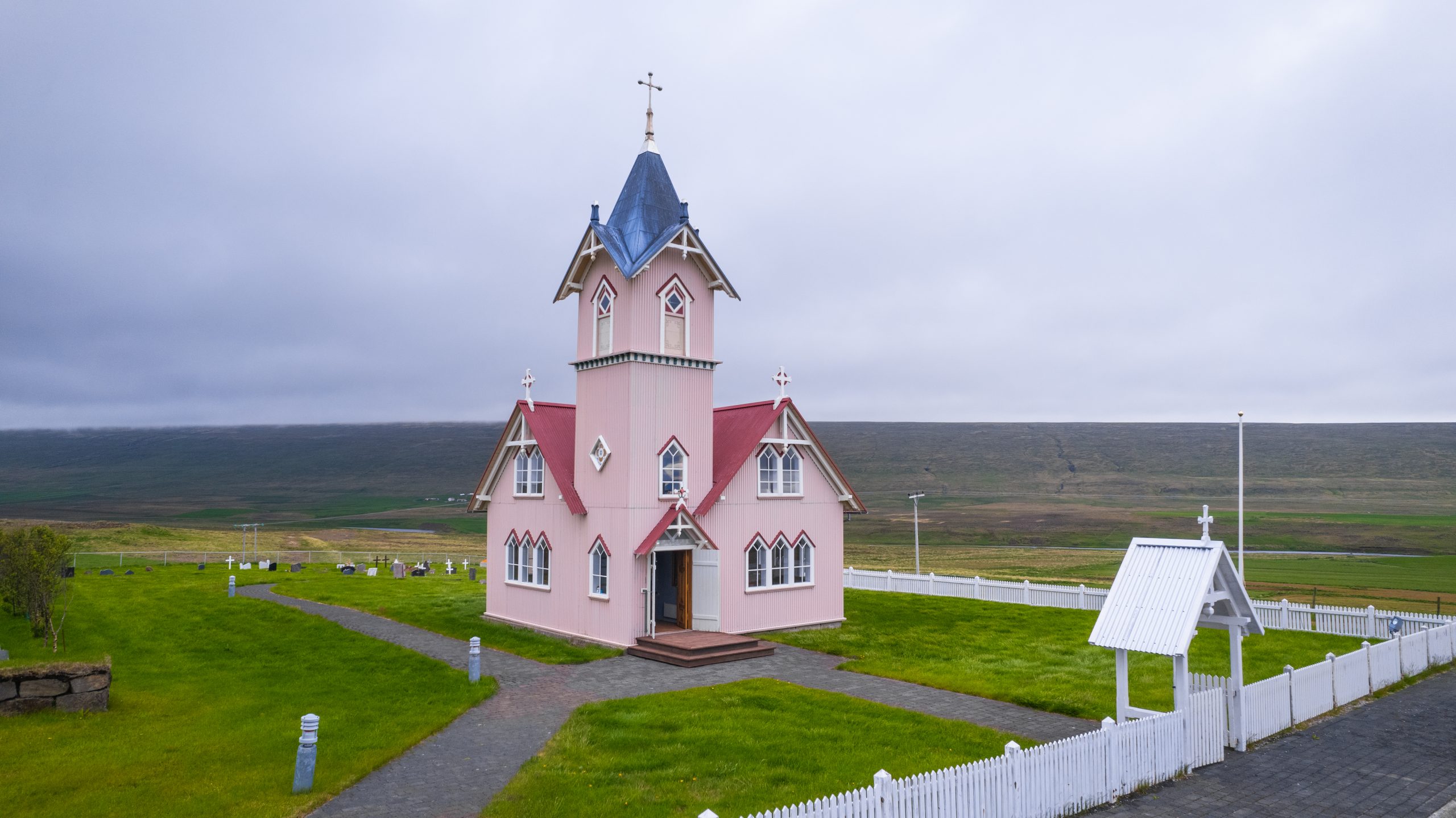 Aðalmynd fyrir “Helgihald í Dalaprestakalli um páska”