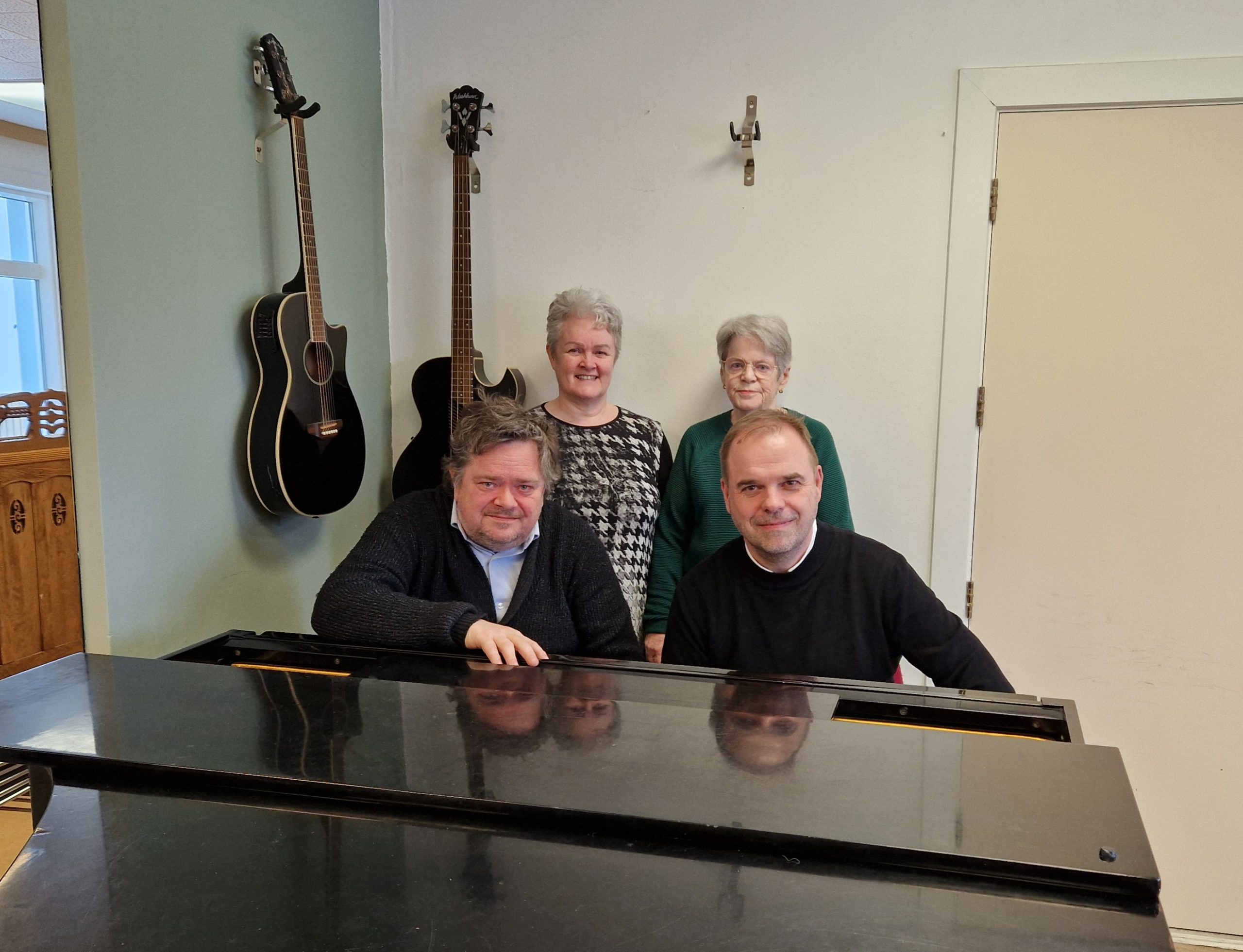 Aðalmynd fyrir “Söfnun hafin fyrir nýjum flygli í Dalabúð”