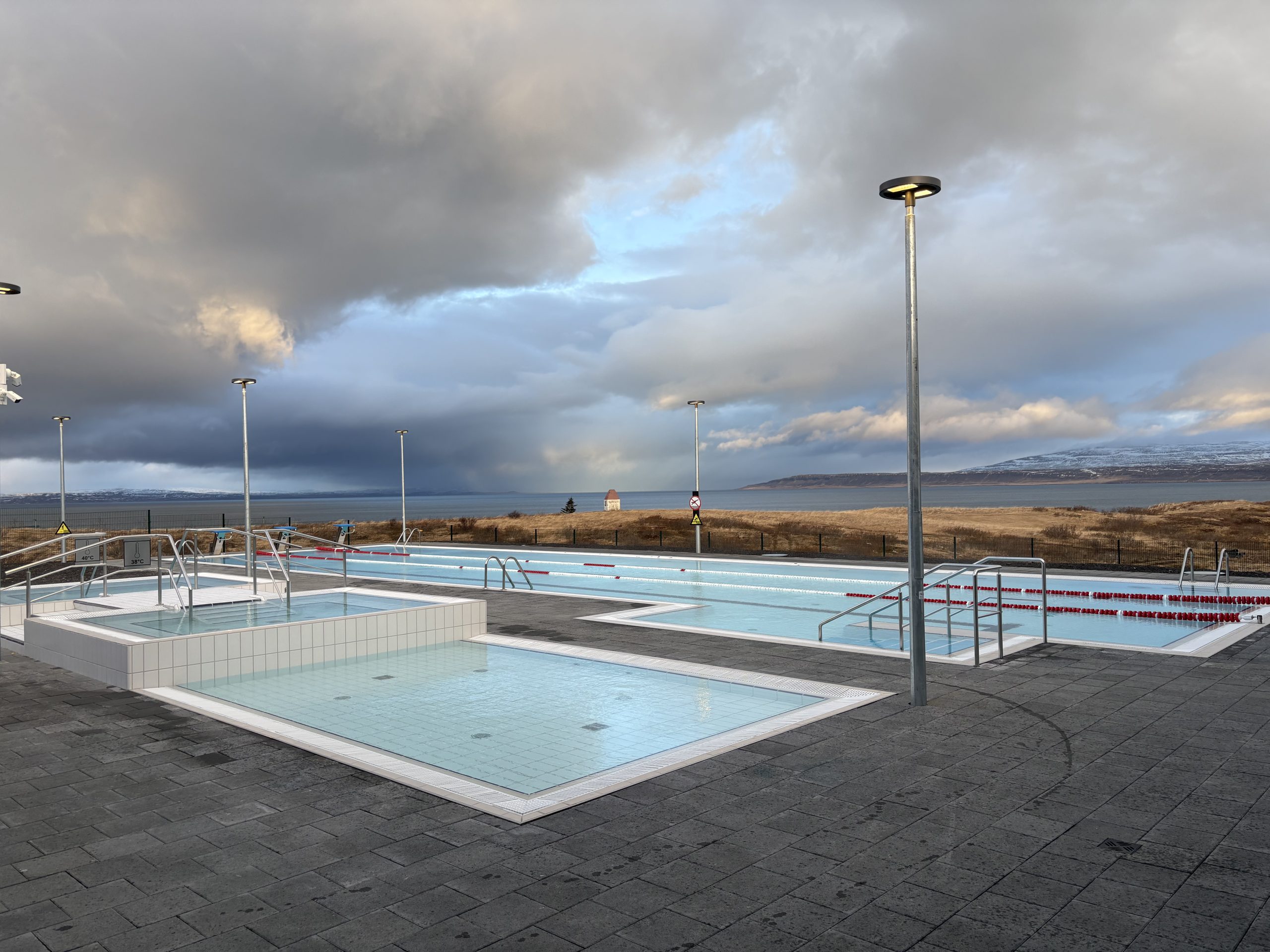 Aðalmynd fyrir “Opnunartími íþróttamiðstöðvarinnar – Sumardaginn fyrsta”